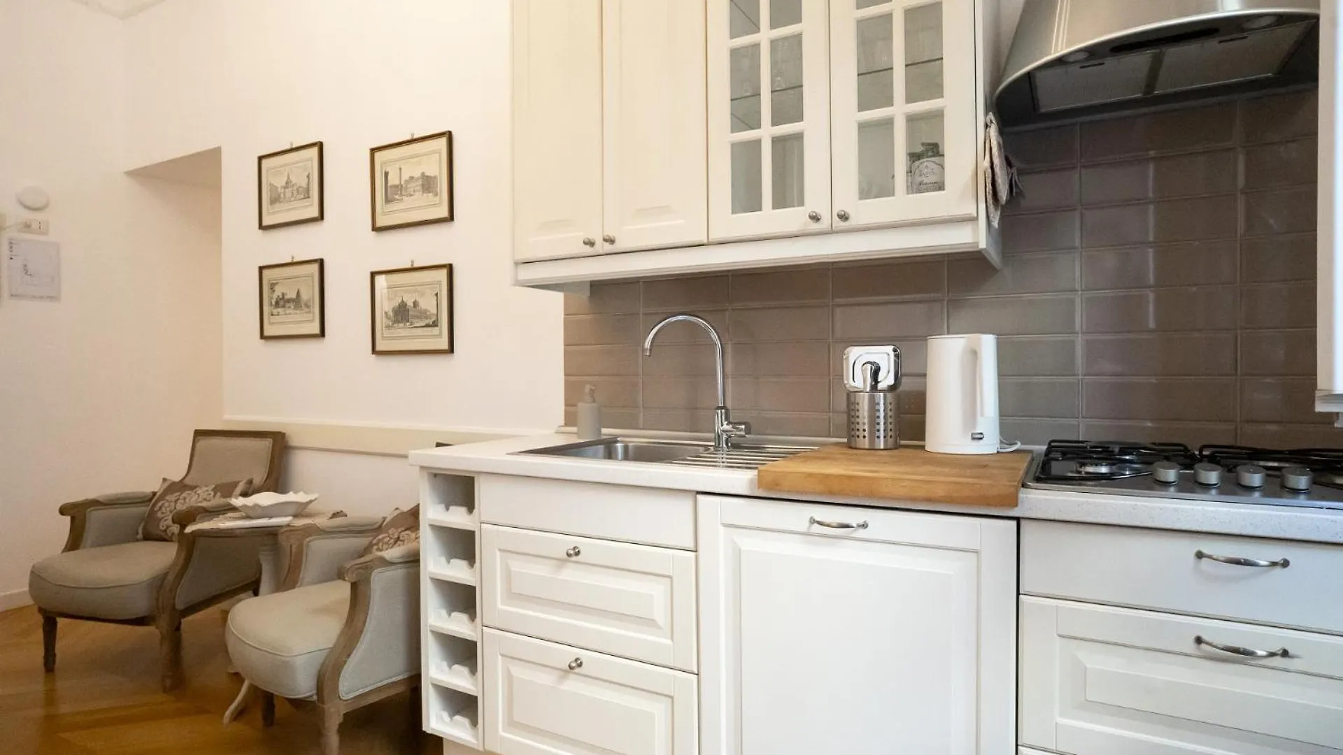 Domus Alba Mantua Apartment Rome Italy